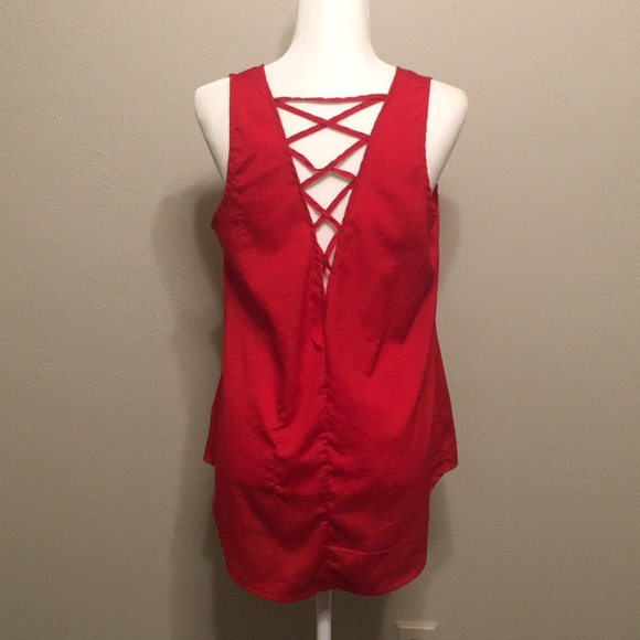 Cute red tank top - Picture 3 of 3